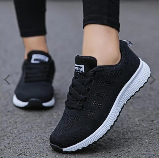 Sneakers – Semelle Compensée & Tige Mesh