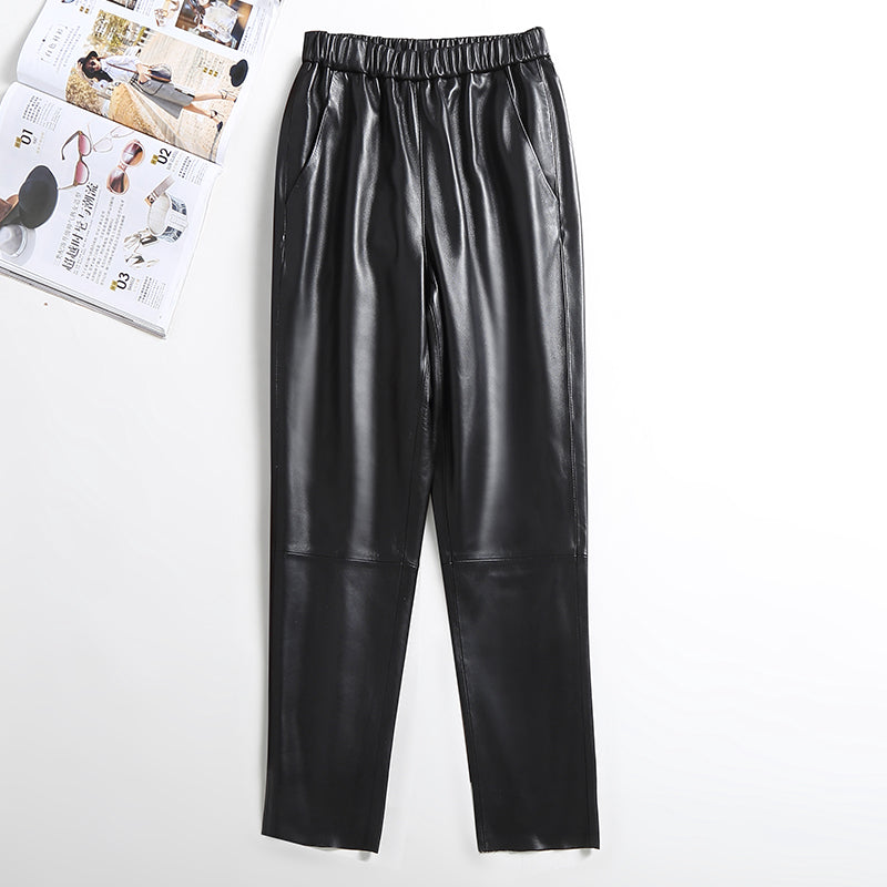 Pantalon – Cuir Souple & Silhouette Structurée