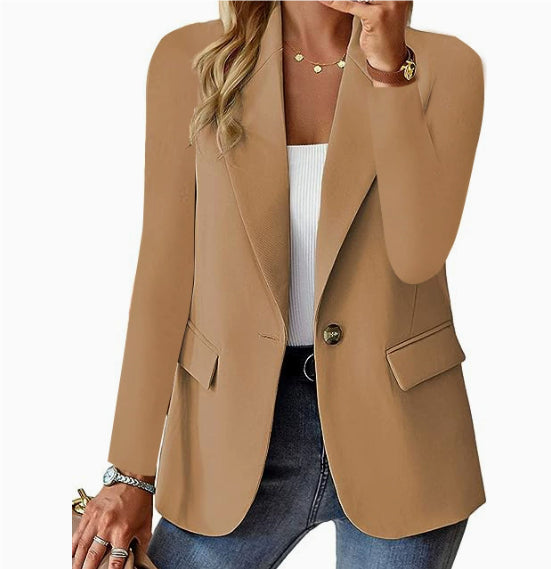 Blazer – Coupe Structurée & Bouton Élégant