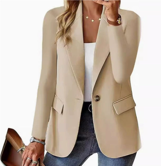 Blazer – Coupe Structurée & Bouton Élégant