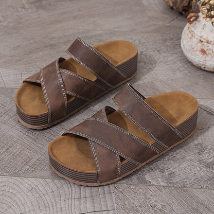 Sandales Rétro à Semelle Plate – Légèreté & Caractère